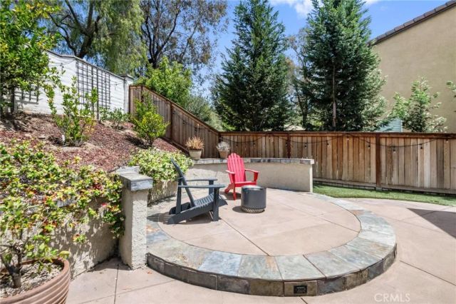 25 Radiance Lane, Rancho Santa Margarita, CA 92688
