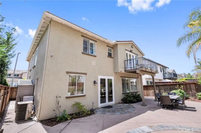 25 Radiance Lane, Rancho Santa Margarita, CA 92688