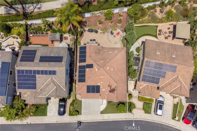 25 Radiance Lane, Rancho Santa Margarita, CA 92688