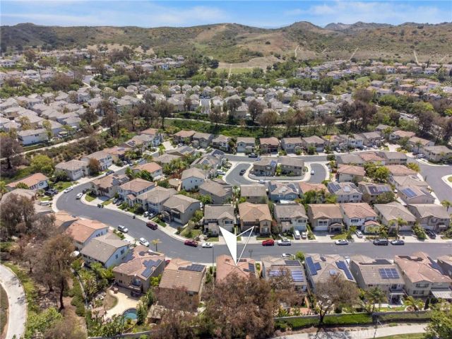 25 Radiance Lane, Rancho Santa Margarita, CA 92688