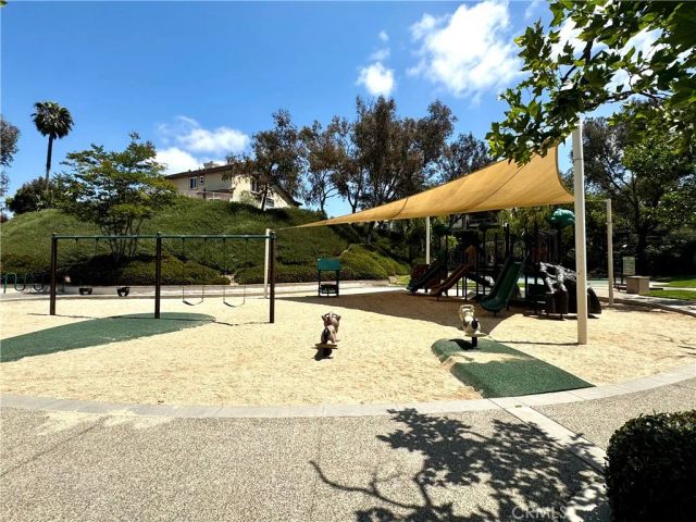 25 Radiance Lane, Rancho Santa Margarita, CA 92688