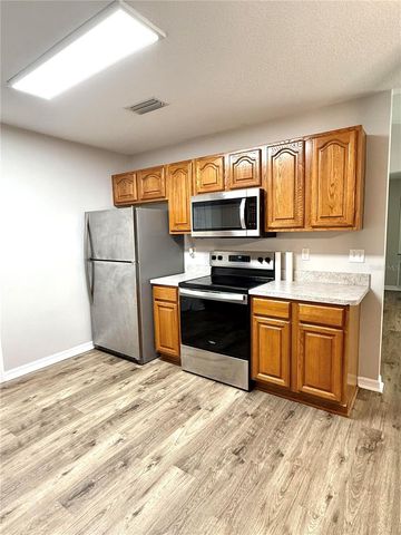 653 SE 13TH AVENUE, Okeechobee, FL 34974