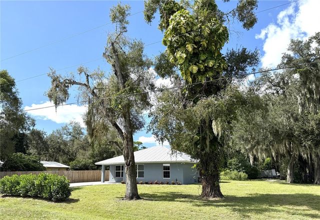 653 SE 13TH AVENUE, Okeechobee, FL 34974