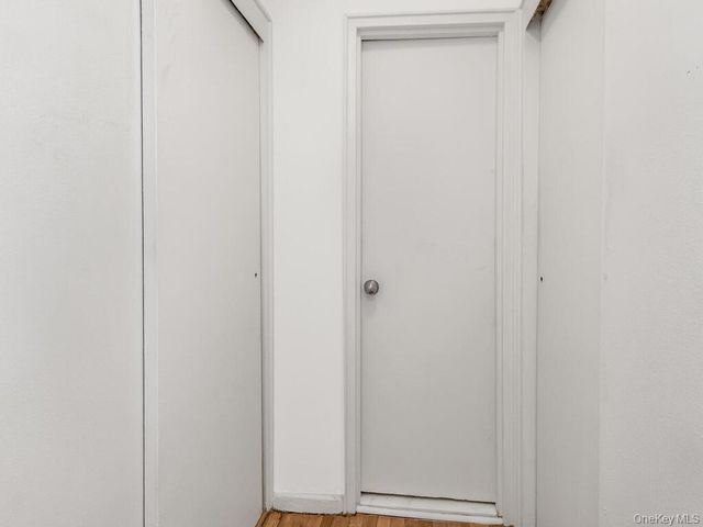 2165 Matthews Avenue 4A, Bronx, NY 10462