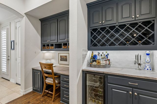3001 LOCH MEADOW Court, Southlake, TX 76092