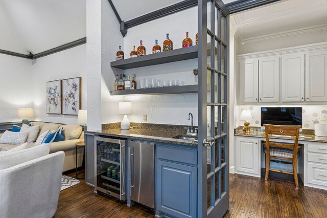 3001 LOCH MEADOW Court, Southlake, TX 76092