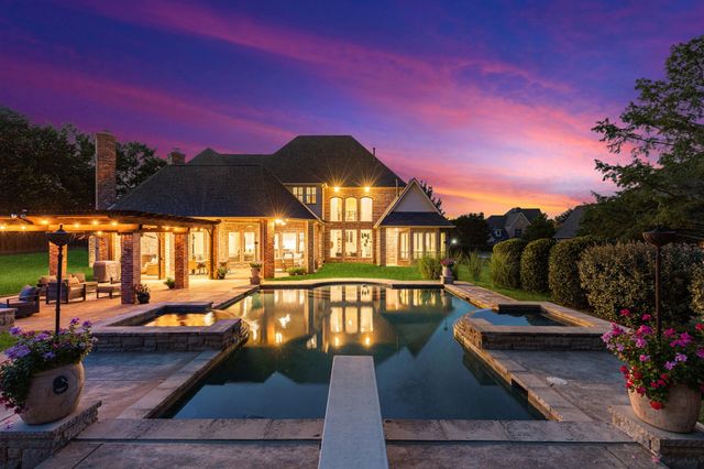 3001 LOCH MEADOW Court, Southlake, TX 76092