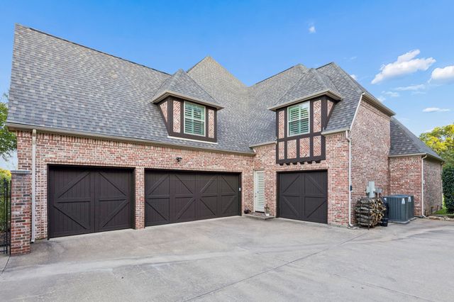 3001 LOCH MEADOW Court, Southlake, TX 76092