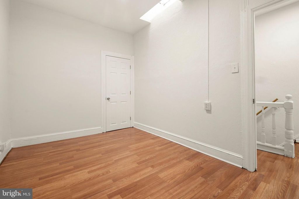 Image 17 of property listing at 2008 DIVISION ST, Baltimore, MD 21217