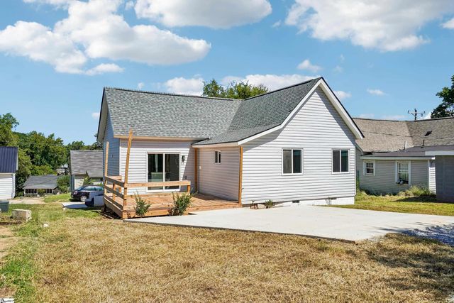 35 Henry Street, Greenville, SC 29605