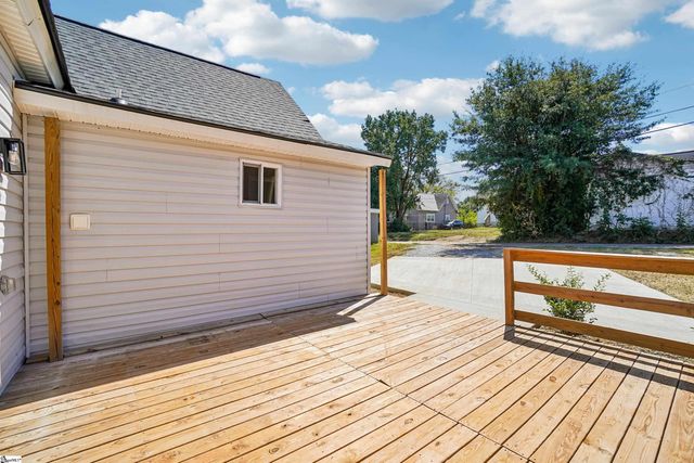 35 Henry Street, Greenville, SC 29605