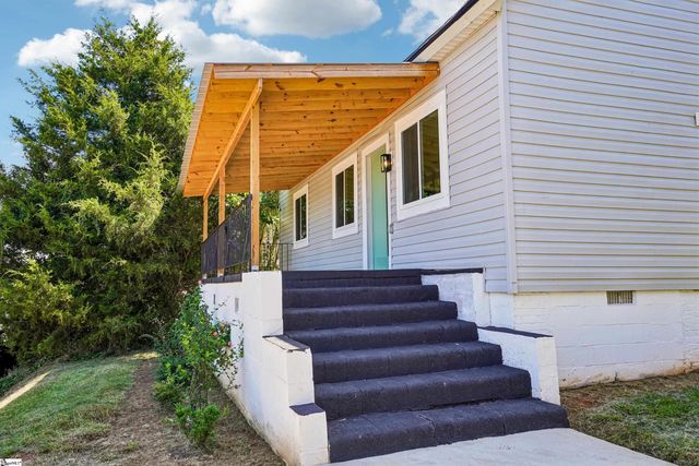 35 Henry Street, Greenville, SC 29605