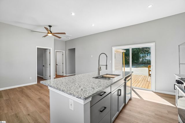 35 Henry Street, Greenville, SC 29605
