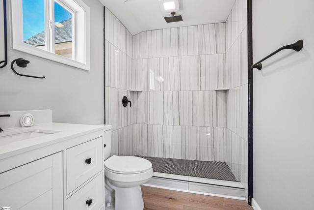 35 Henry Street, Greenville, SC 29605