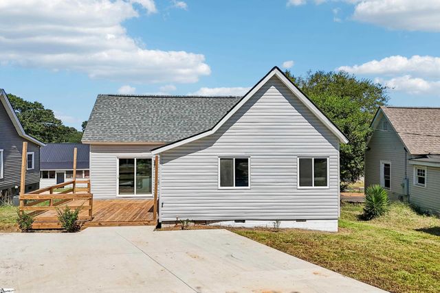 35 Henry Street, Greenville, SC 29605