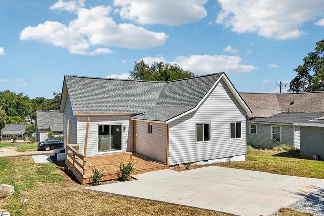 35 Henry Street, Greenville, SC 29605
