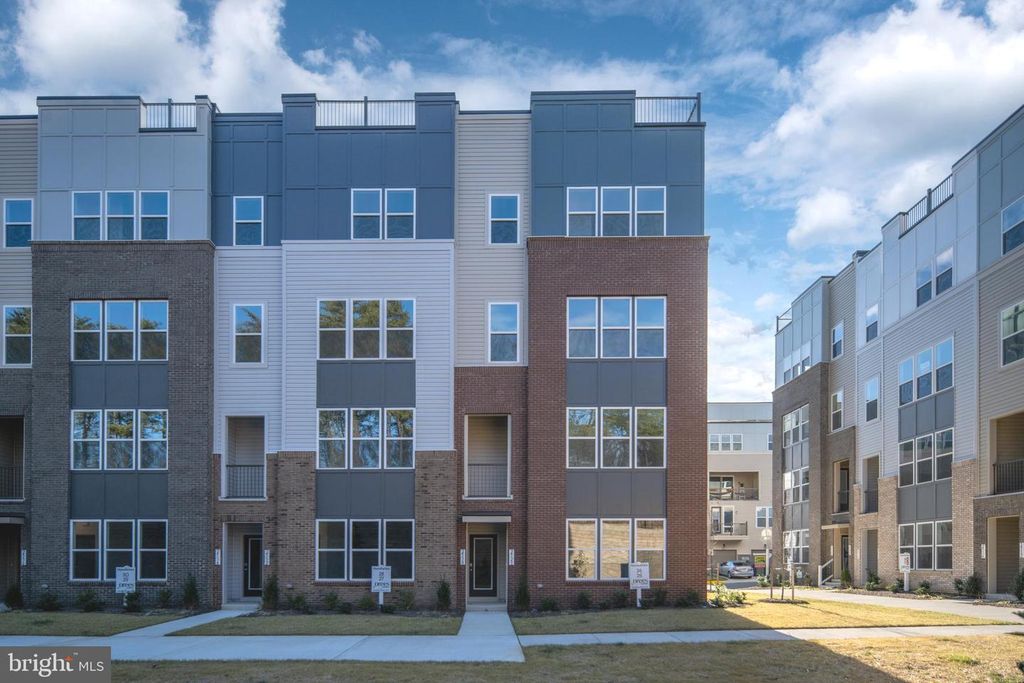 2534 NEABSCO COMMON PL, Woodbridge, VA 22191
