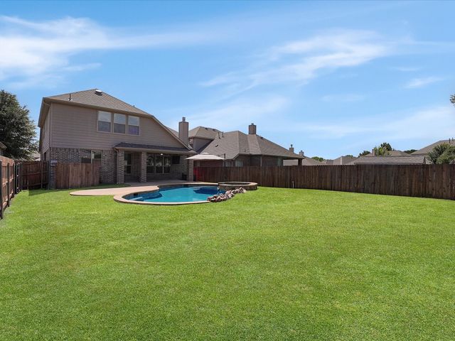 1907 Hidden Fairway Drive, Wylie, TX 75098