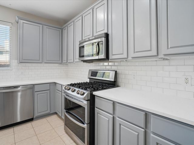 1907 Hidden Fairway Drive, Wylie, TX 75098