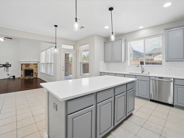 1907 Hidden Fairway Drive, Wylie, TX 75098