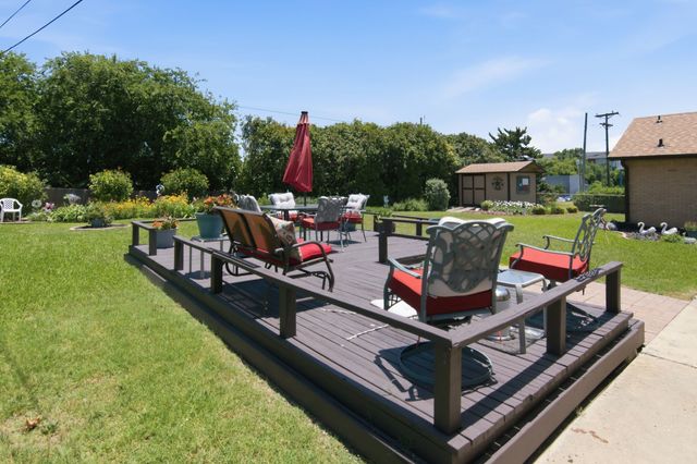 4100 Big Bend Trail, Lake Worth, TX 76135