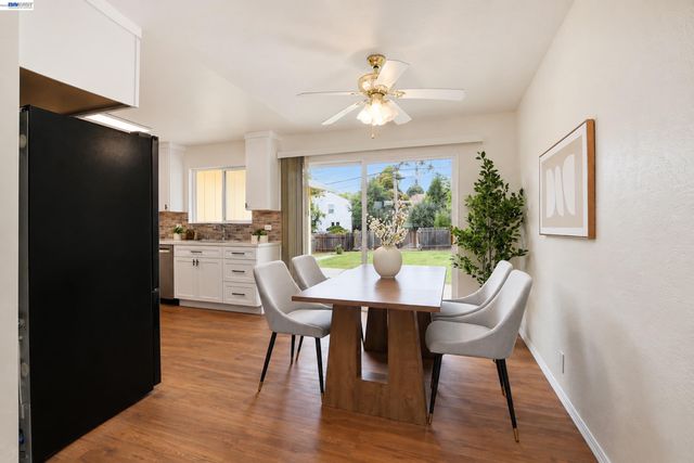233 Fairmont Ave, Vallejo, CA 94590