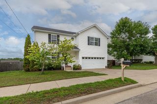7149 Legacy Dr, Antioch, TN 37013