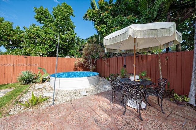 6751 SW 30th Street, Miami, FL 33155