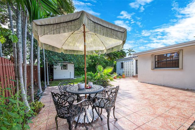 6751 SW 30th Street, Miami, FL 33155