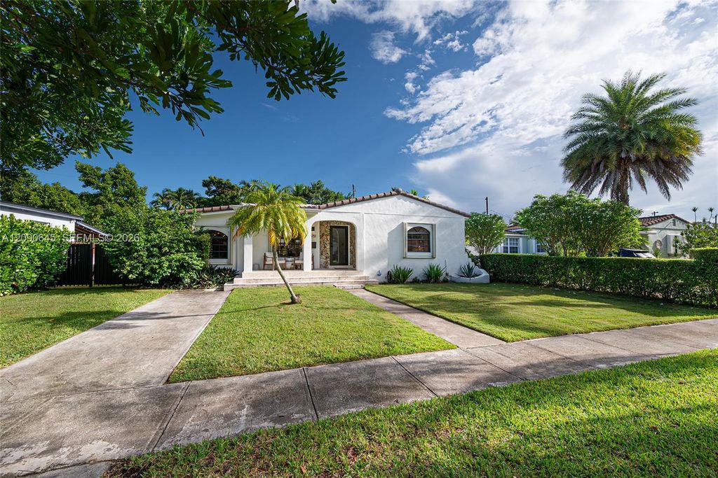 6751 SW 30th Street, Miami, FL 33155