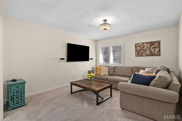 4444 Lindell Boulevard 6, St Louis, MO 63108