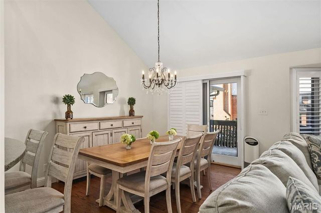 4444 Lindell Boulevard 6, St Louis, MO 63108