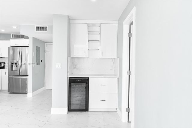2851 NE 183rd Street 1504E, Aventura, FL 33160