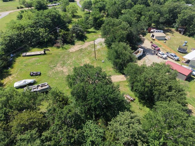 3700 County Road 4040, Whitewright, TX 75491