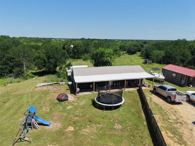 3700 County Road 4040, Whitewright, TX 75491