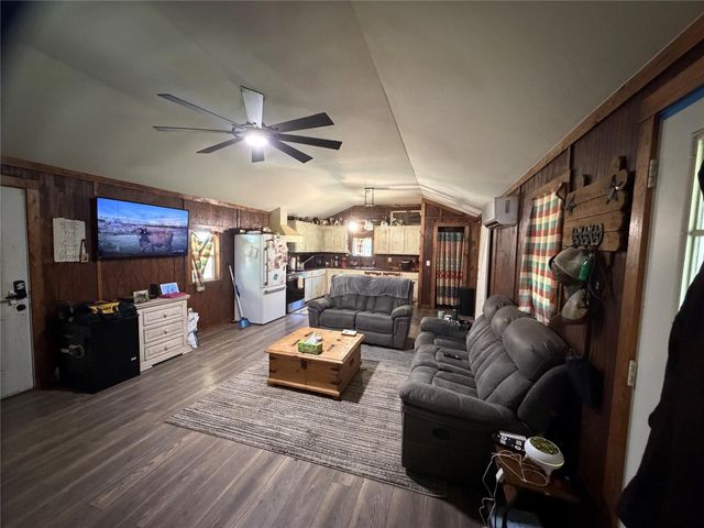 3700 County Road 4040, Whitewright, TX 75491
