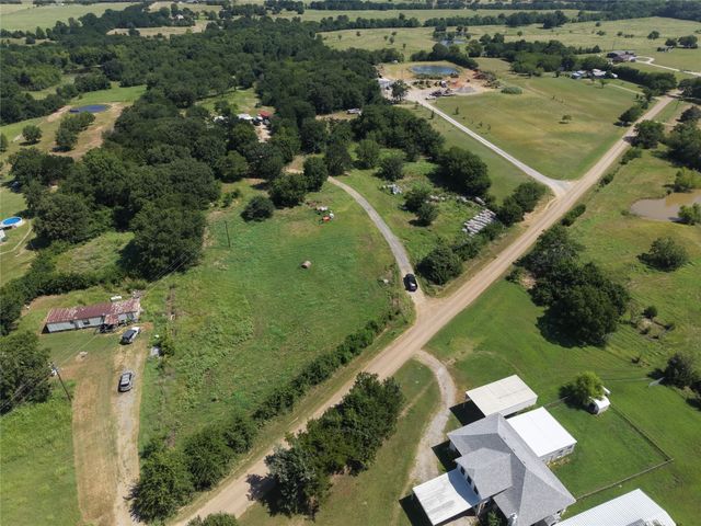 3700 County Road 4040, Whitewright, TX 75491