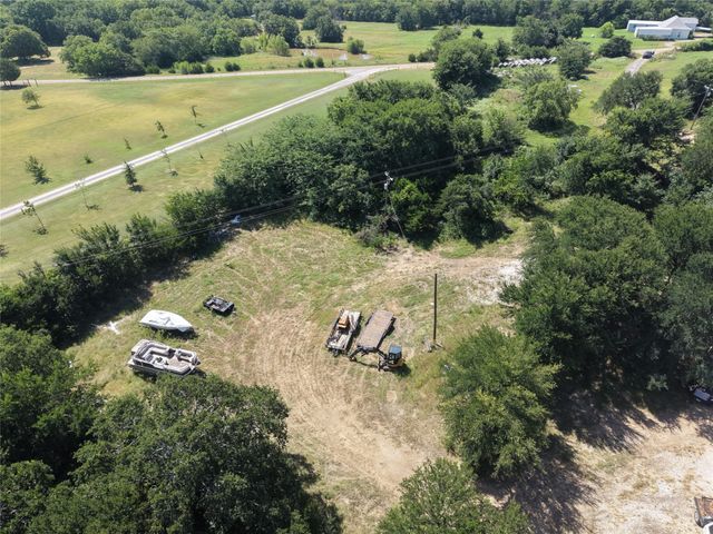 3700 County Road 4040, Whitewright, TX 75491