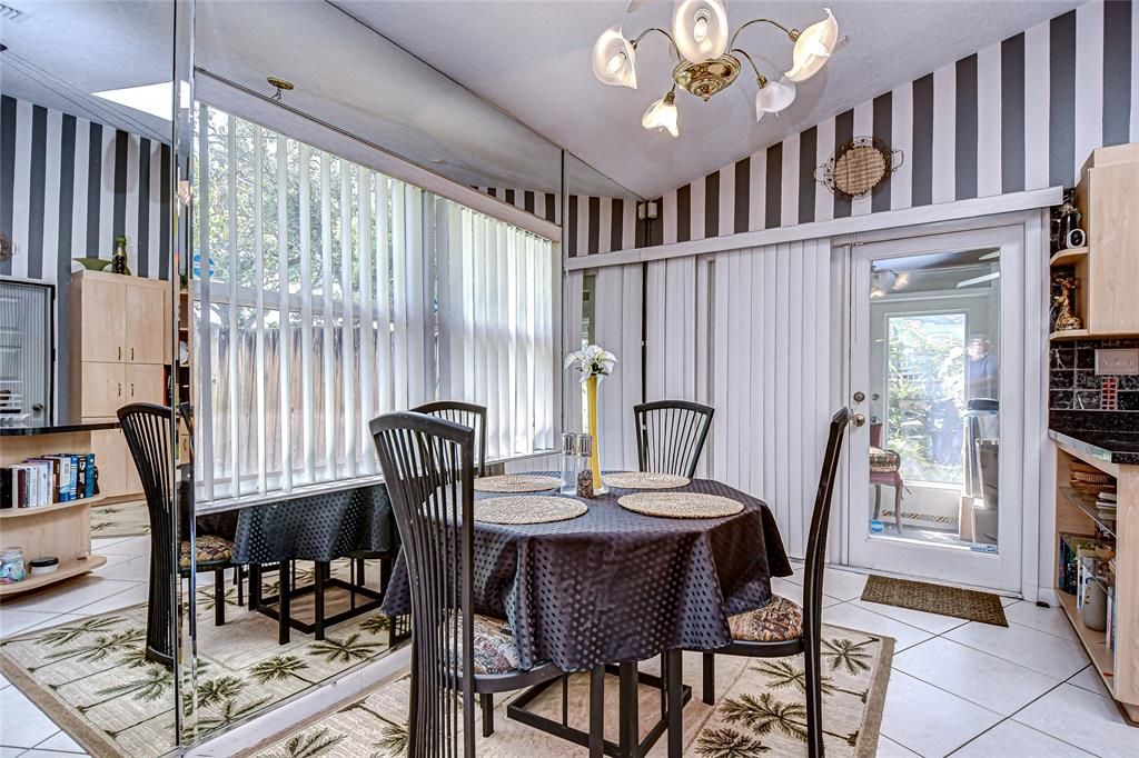 Image 29 of property listing at 3230 N ROME AVENUE, Tampa, FL 33607