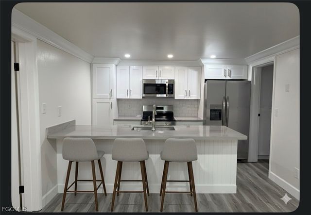 5219 Treetops DR I, Naples, FL 34113