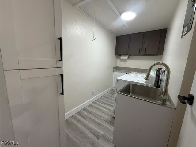 5219 Treetops DR I, Naples, FL 34113