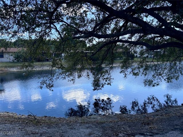 5219 Treetops DR I, Naples, FL 34113