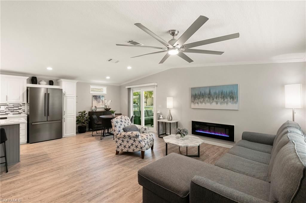 1366 Diamond Lake CIR, NAPLES, FL 34114 — photo 4