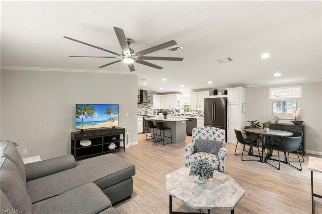 1366 Diamond Lake CIR, NAPLES, FL 34114 — photo 5