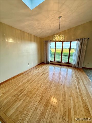 2732 Galloway Road, Batavia, NY 14020