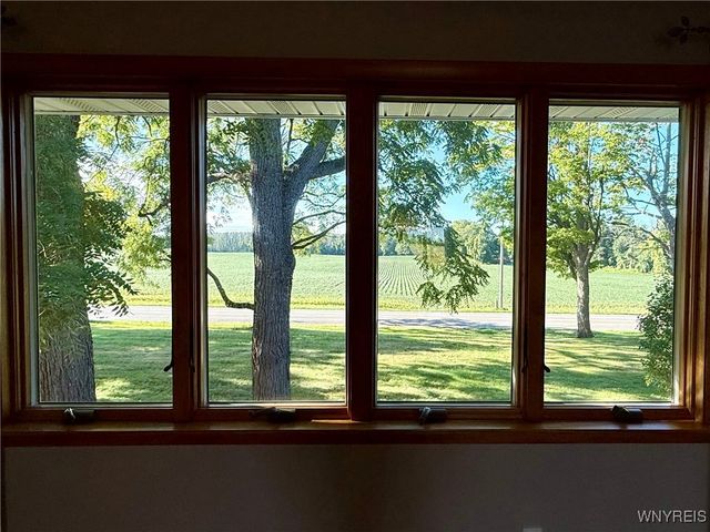 2732 Galloway Road, Batavia, NY 14020