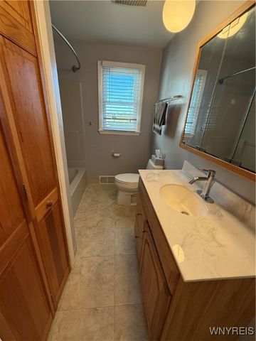 2732 Galloway Road, Batavia, NY 14020