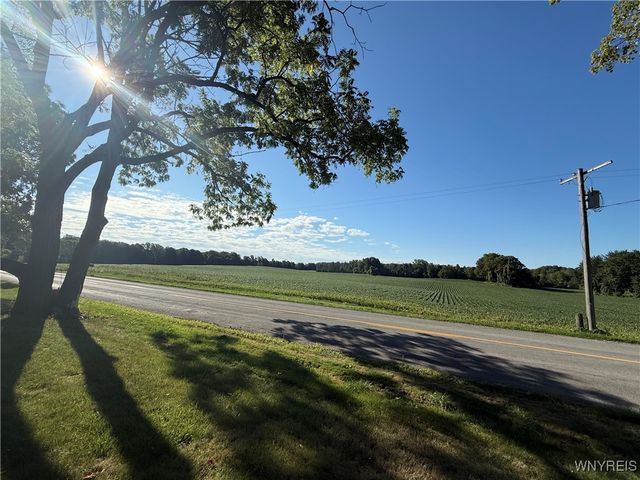 2732 Galloway Road, Batavia, NY 14020