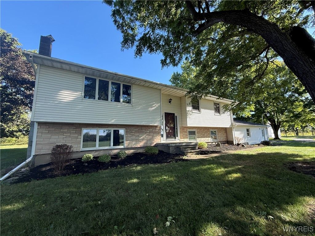 2732 Galloway Road, Batavia, NY 14020