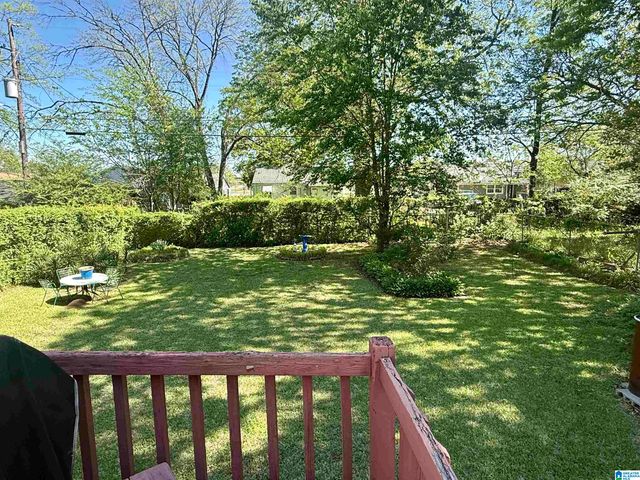 129 10TH STREET S, Bessemer, AL 35020